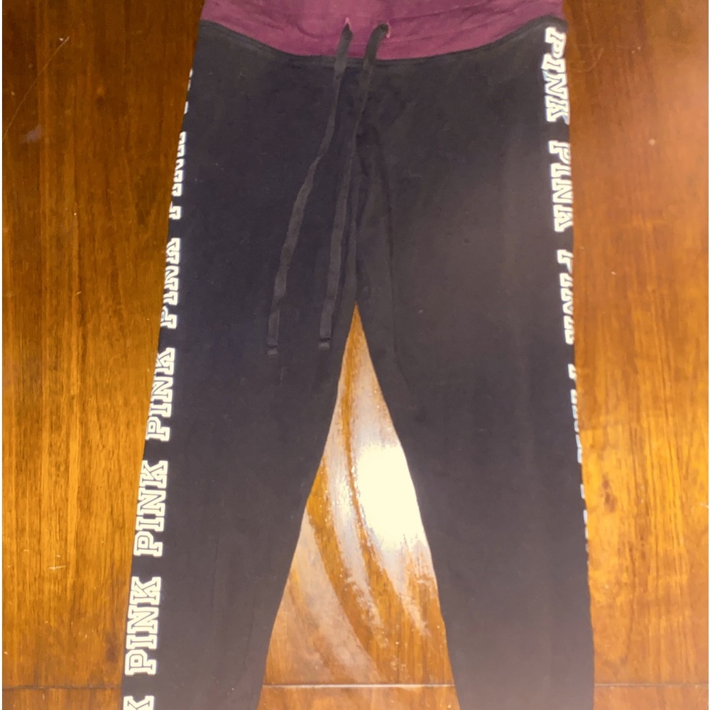 Pink Yoga leggings size small